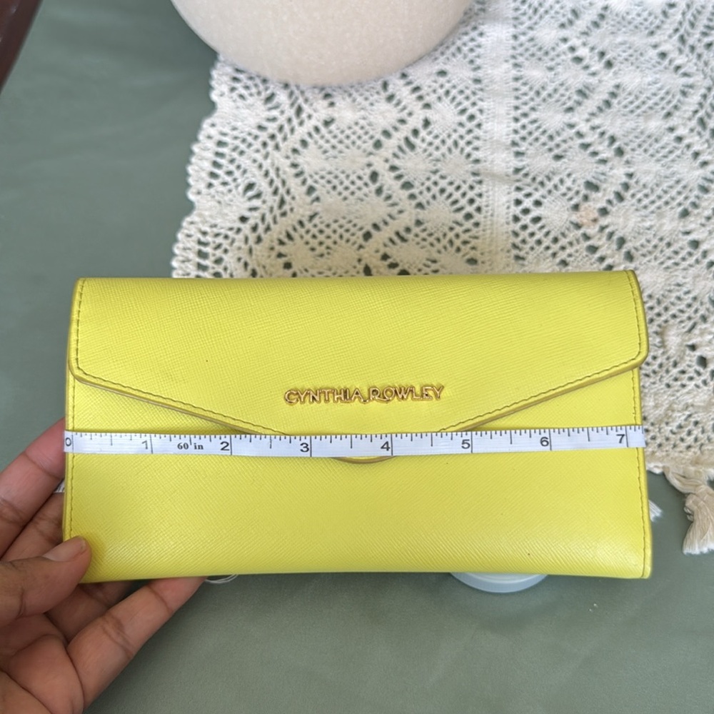 Cynthia Rowley Vibrant Yellow Clutch - Picture 11 of 12